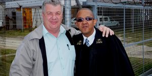 Spr Kapt Danie Rautenbach en Staatsaanklaer Harold Engelbrecht